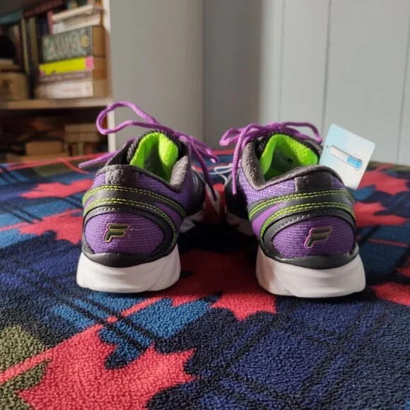 Fila Lightweight Cool Max Sneakers - Picture 4 of 10